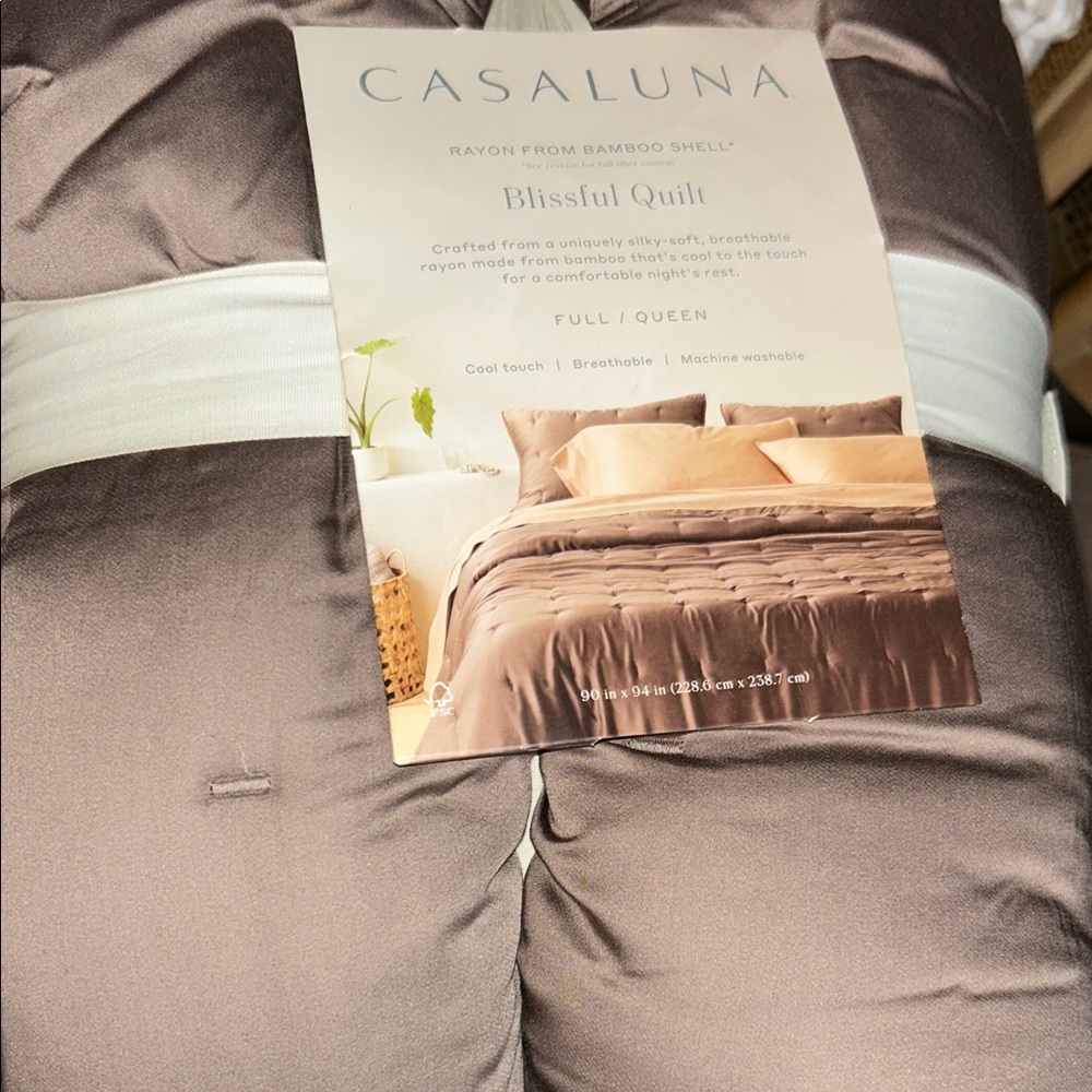 Casaluna F/Q Blissful Quilt Rayon with Bamboo in Fig Brown